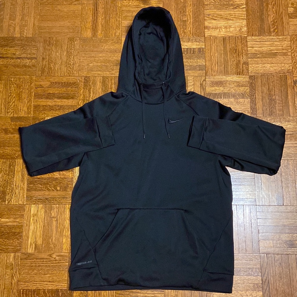 NIKE Therma Fit Hoodie